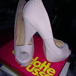 Women high heels